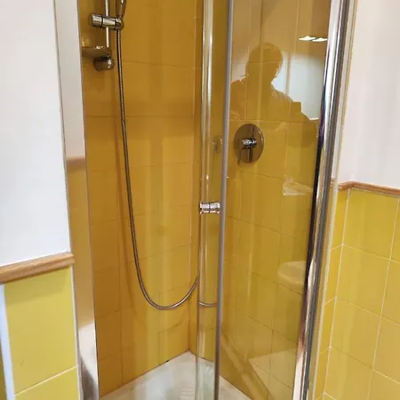 La Casa Di Bibi * Генуя